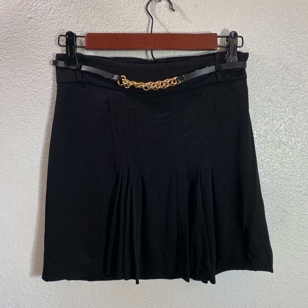 Zara black pleated mini skirt with a gold chain belt size S